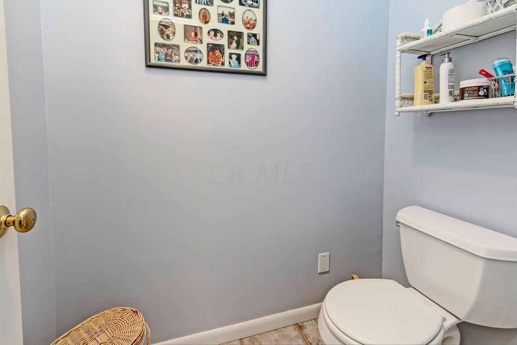 6961 Dustin Road Galena, OH 43021 - Photo 29 of 58 Gallery Image 29