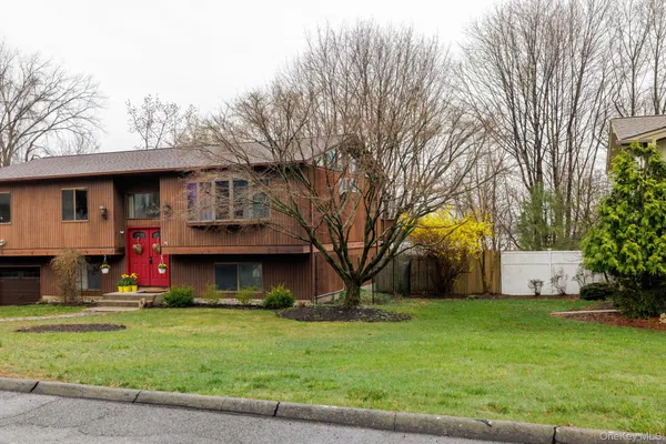 $639,900 | 10 Skinner Court, Tomkins Cove, NY 10986