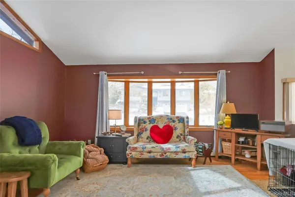 $639,900 | 10 Skinner Court, Tomkins Cove, NY 10986