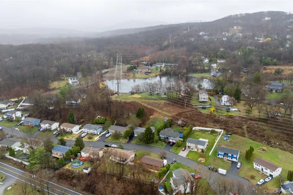 $639,900 | 10 Skinner Court, Tomkins Cove, NY 10986