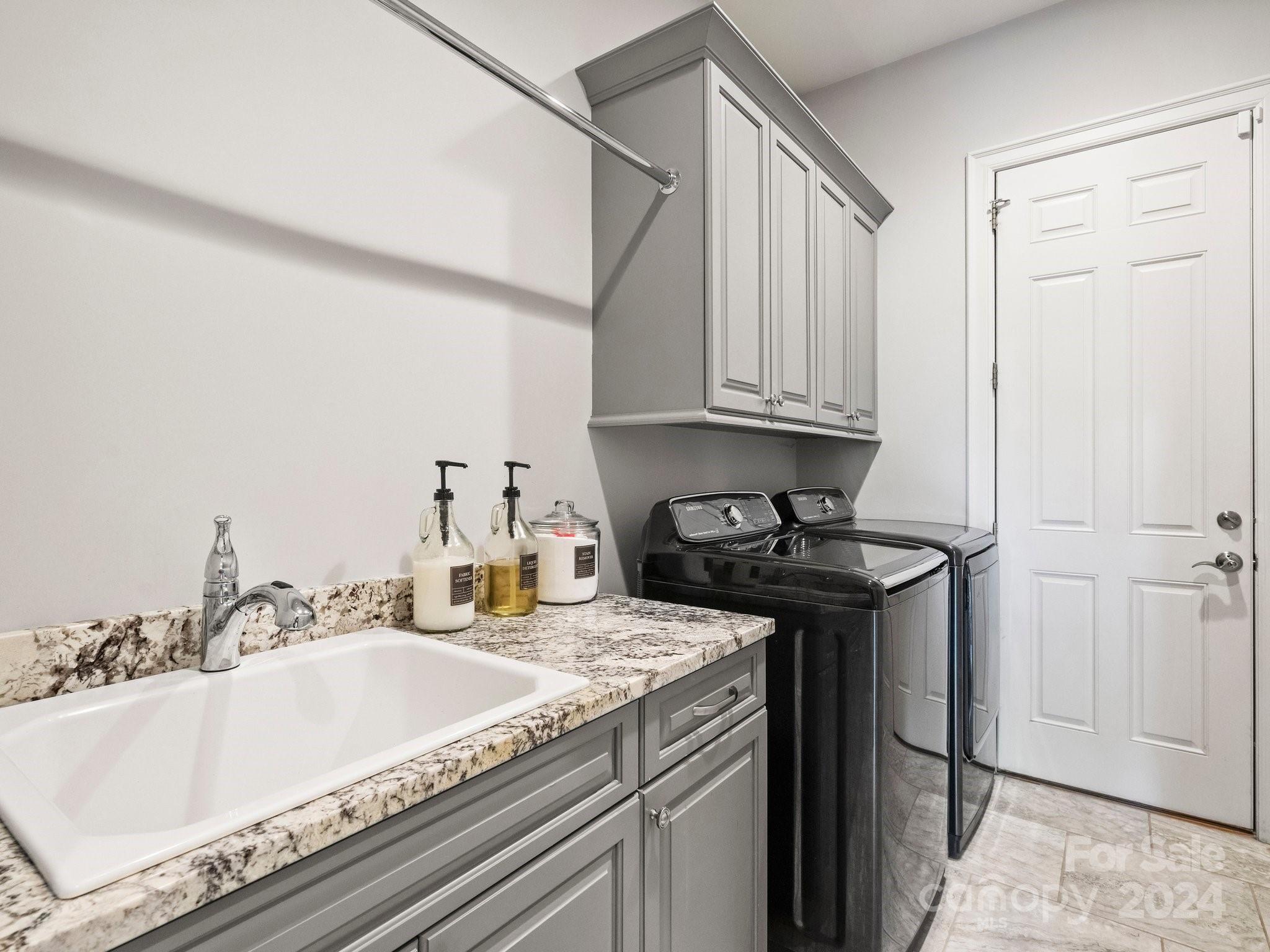 7725 Park Road Charlotte, NC 28210 - Photo 21 of 35 Gallery Image 21