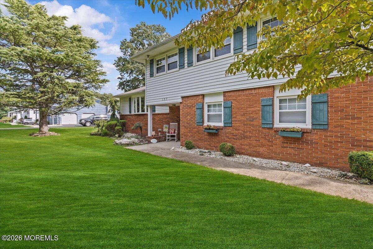 157 Glenbrook Road Freehold, NJ 07728 - Photo 5 of 35 28-IMG_5000