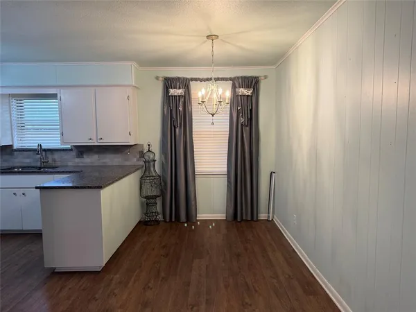 $199,500 | 308 East 8th Street, Kemp, TX 75143