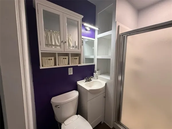 $199,500 | 308 East 8th Street, Kemp, TX 75143