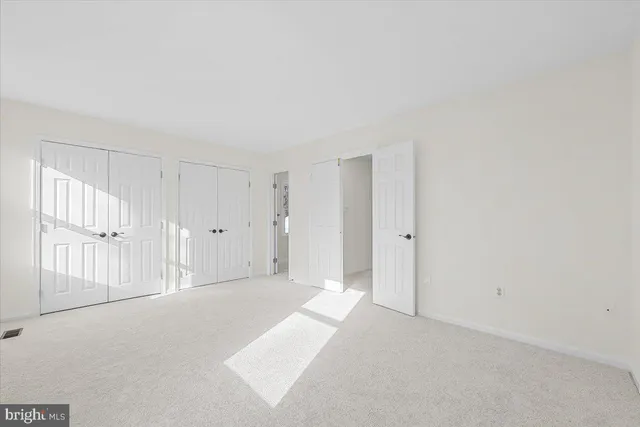 $999,000 | 7 Fallswood Court, Rockville, MD 20854