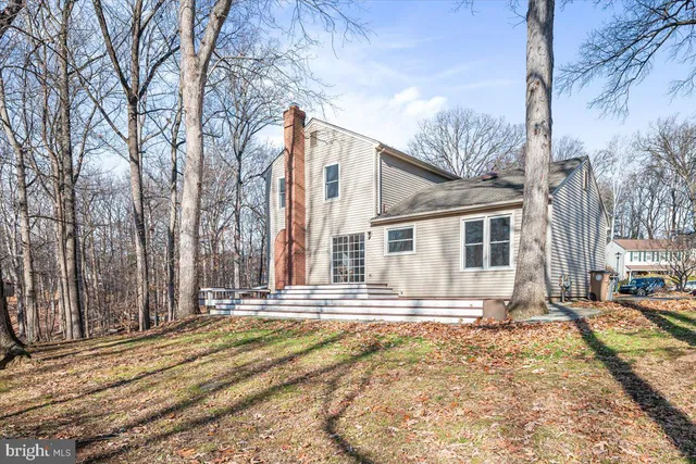 $999,000 | 7 Fallswood Court, Rockville, MD 20854