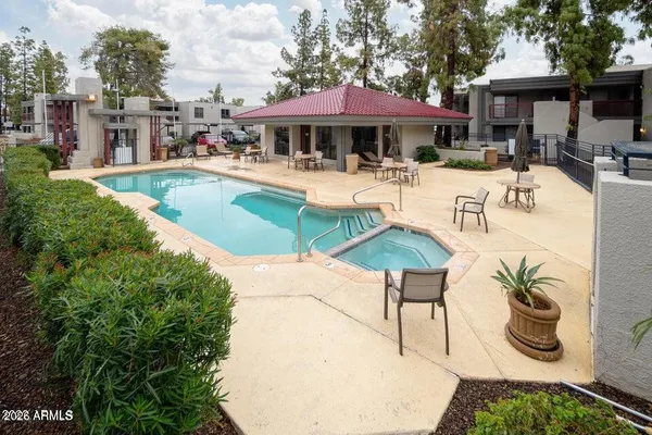 $1,985 | 3420 West Danbury Drive, Unit C110, Phoenix, AZ 85053