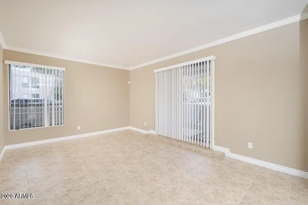 $1,985 | 3420 West Danbury Drive, Unit C110, Phoenix, AZ 85053