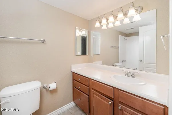 $1,985 | 3420 West Danbury Drive, Unit C110, Phoenix, AZ 85053