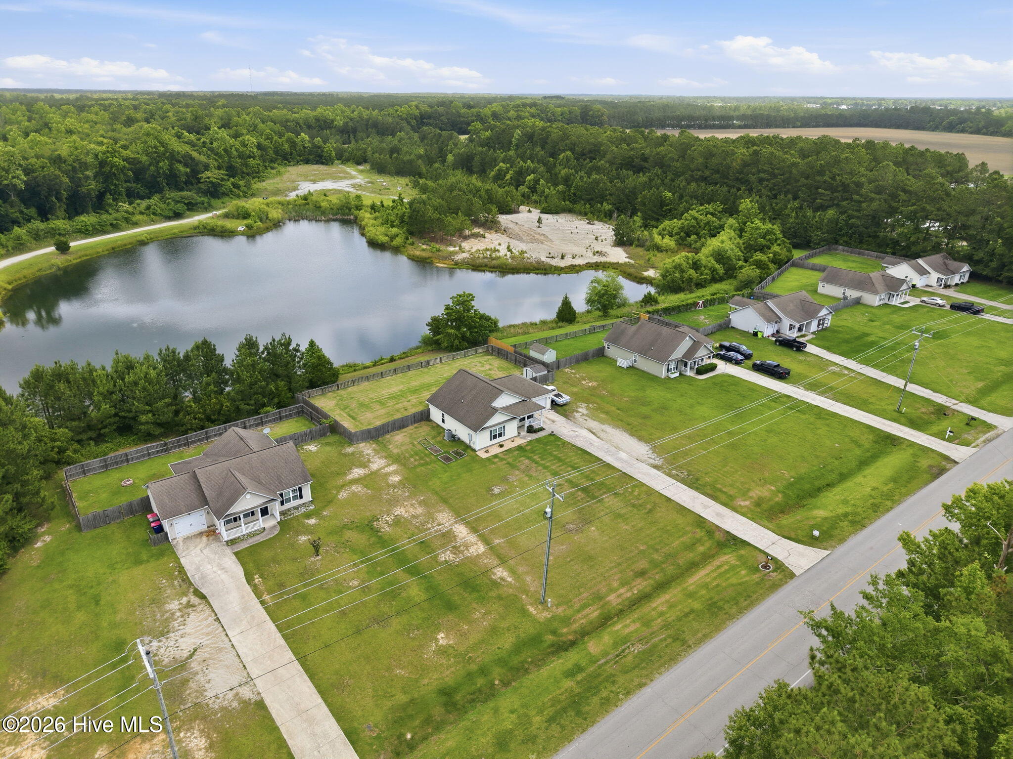645 Hubert Boulevard Hubert, NC 28539 - Photo 46 of 50 12-web-or-mls-DJI_20260526115041_0794_D