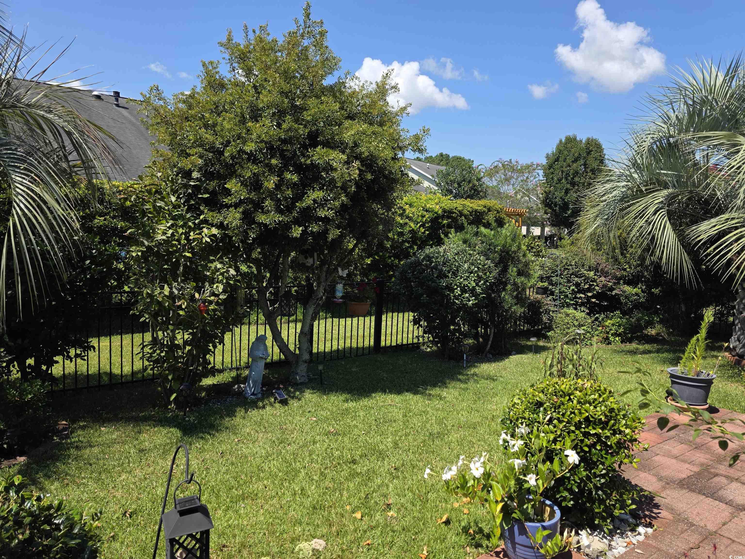 1575 Berkshire Avenue Myrtle Beach, SC 29577 - Photo 26 of 30 View of yard