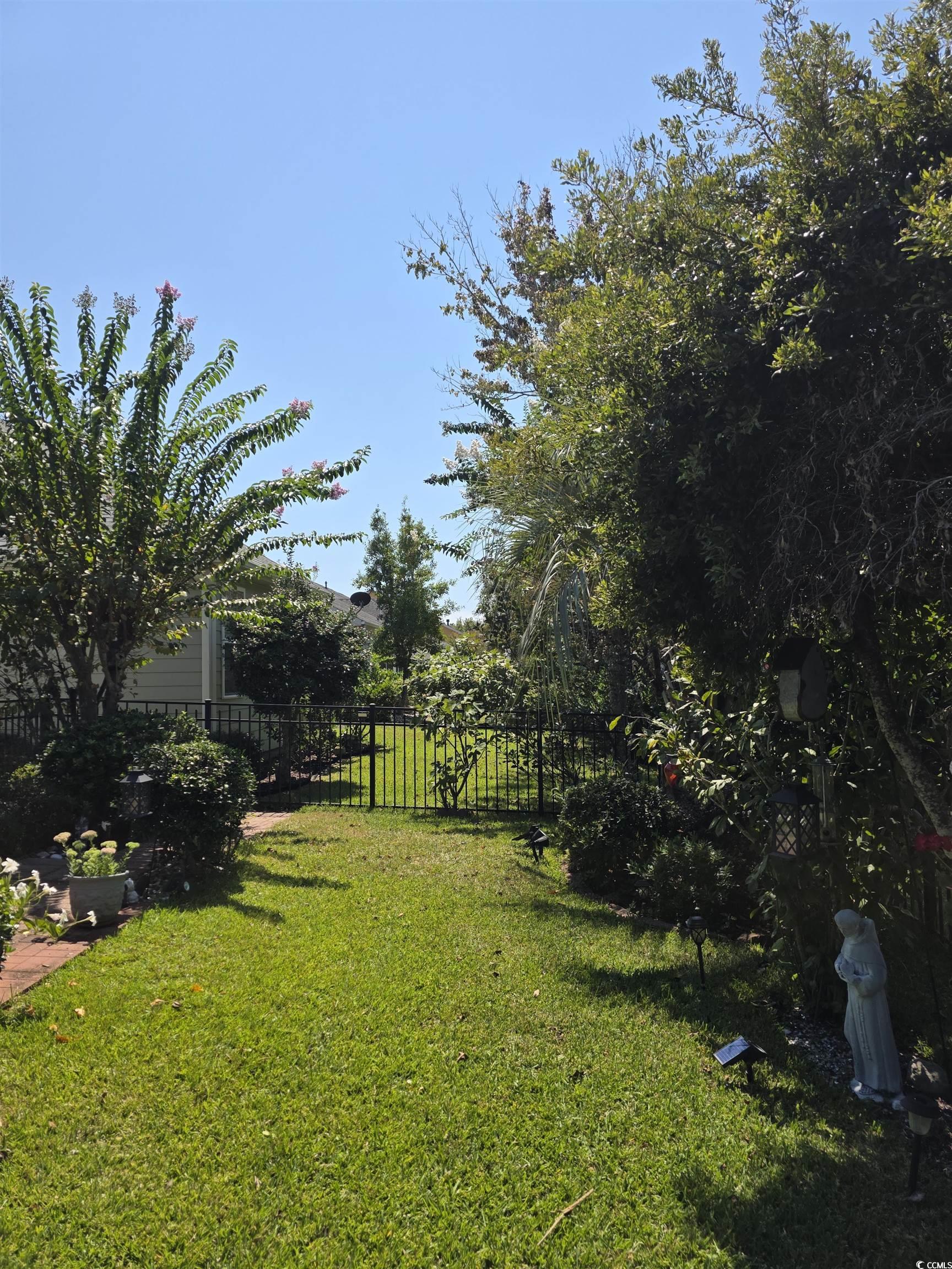 1575 Berkshire Avenue Myrtle Beach, SC 29577 - Photo 29 of 30 View of yard