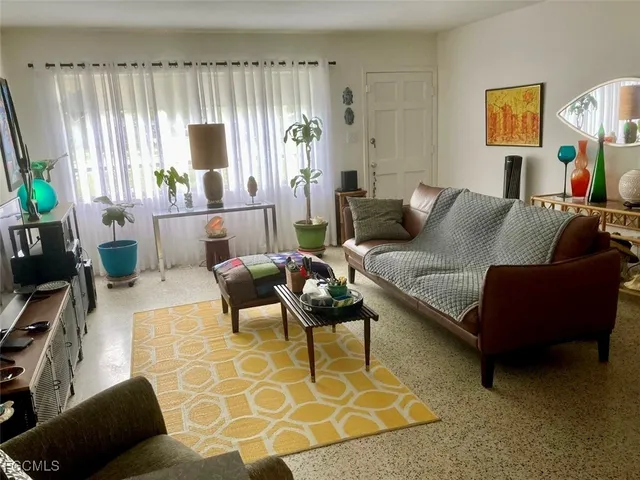 $264,900 | 4360 Deleon Street, Fort Myers, FL 33901