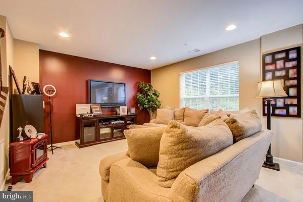 $3,400 | 12601 Rustic Rock Lane, Beltsville, MD 20705