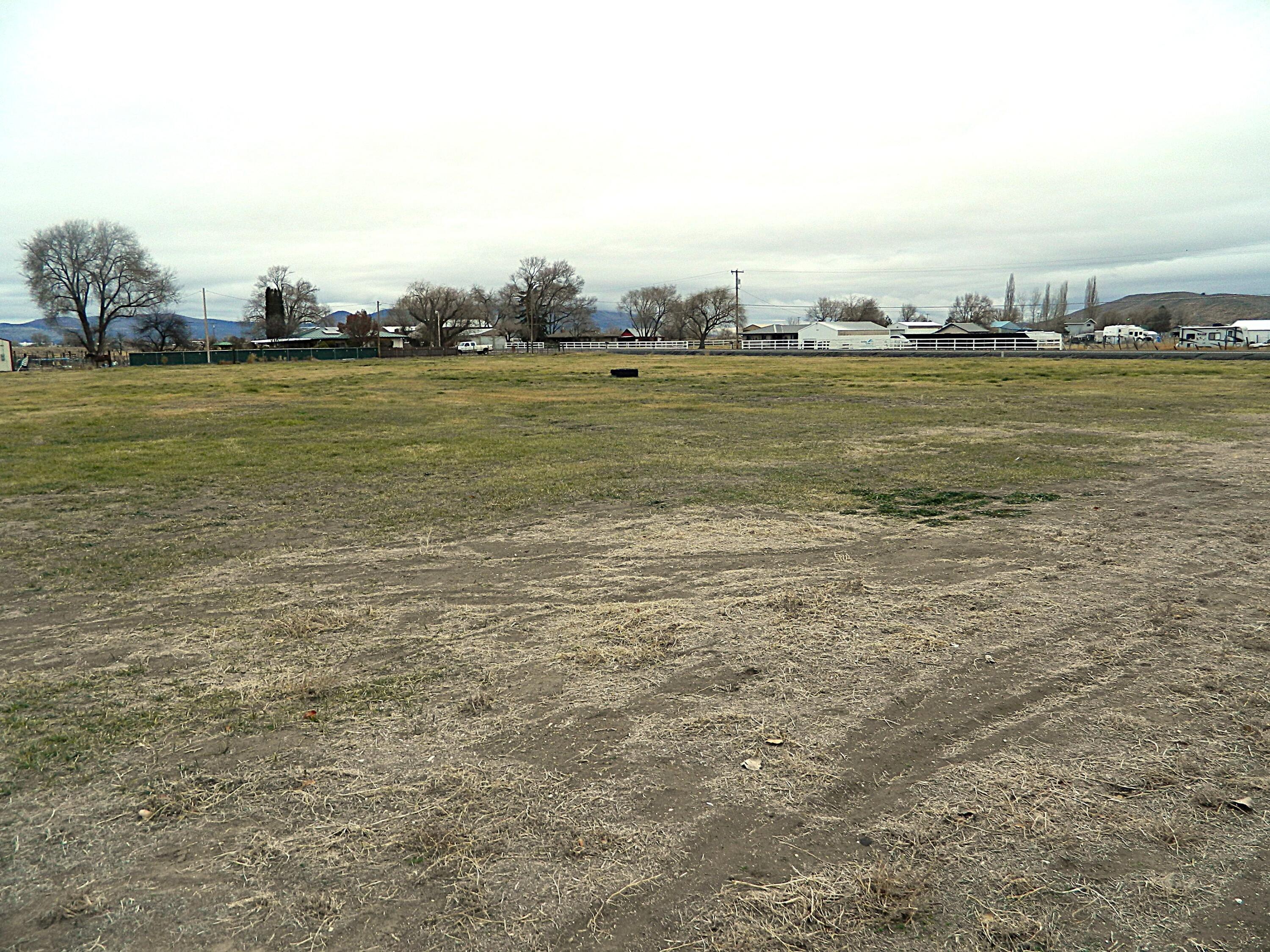 1267 Joe Wright Road Klamath Falls, OR 97603 - Photo 11 of 21 DSCN2534