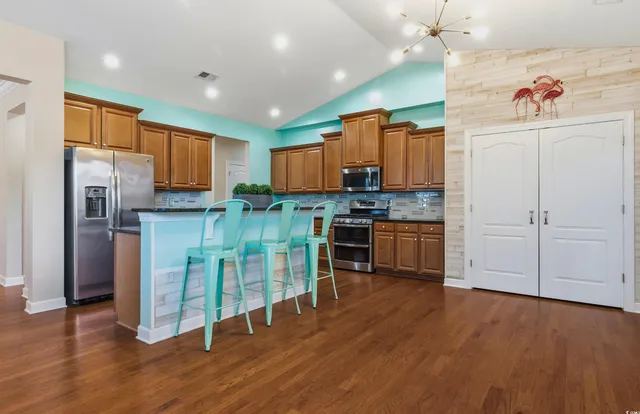 $585,000 | 1960 Oxford Street, Myrtle Beach, SC 29577