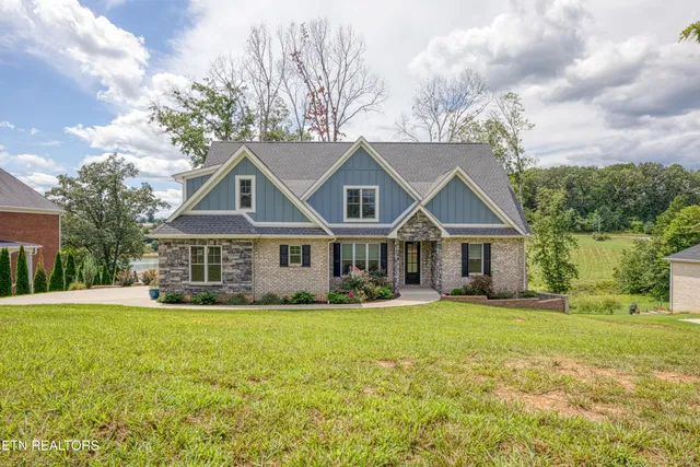$950,000 | 322 Blount Circle, Rutledge, TN 37861
