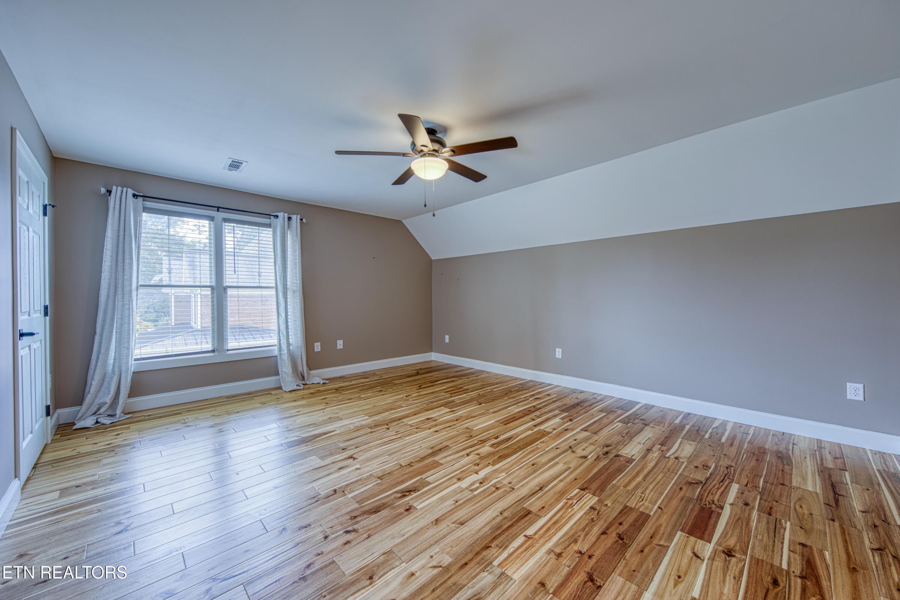 322 Blount Circle Rutledge, TN 37861 - Photo 37 of 59 0H3A6281_70