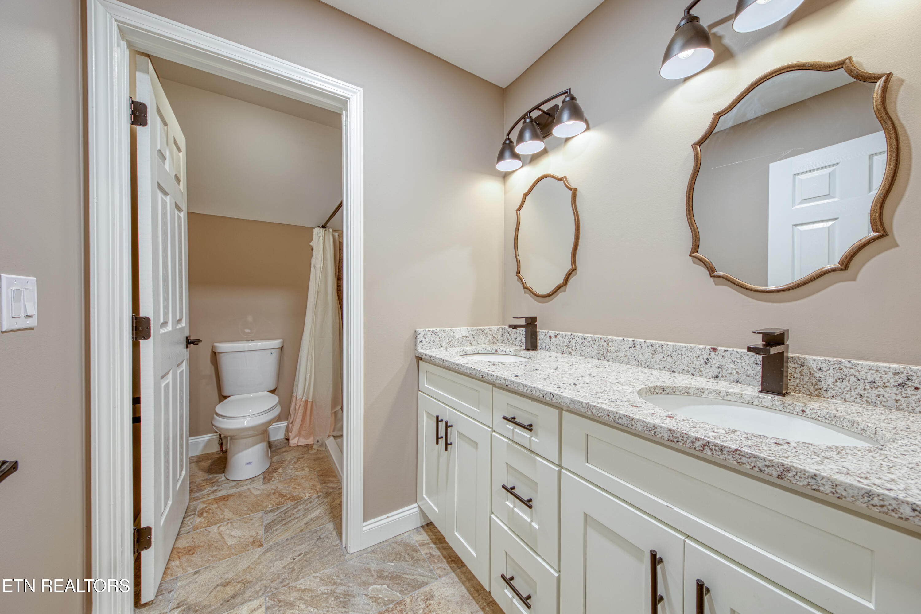 322 Blount Circle Rutledge, TN 37861 - Photo 42 of 59 0H3A6290_72