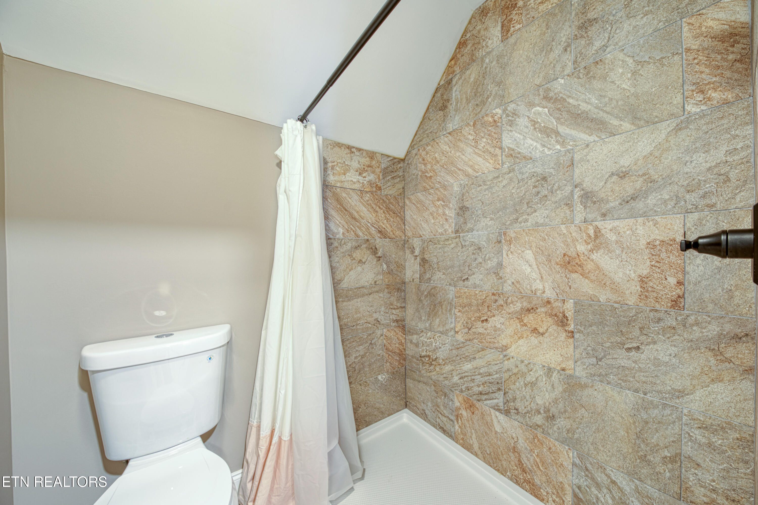 322 Blount Circle Rutledge, TN 37861 - Photo 43 of 59 0H3A6294_73