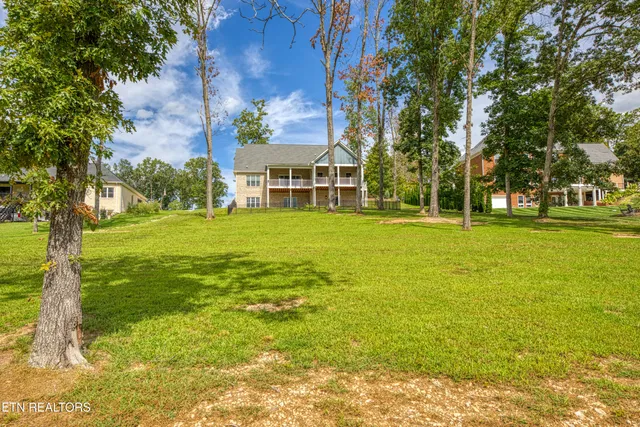$950,000 | 322 Blount Circle, Rutledge, TN 37861
