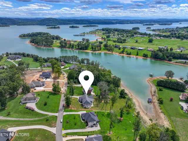 $950,000 | 322 Blount Circle, Rutledge, TN 37861