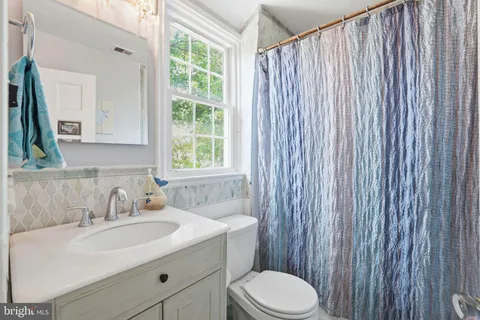 $1,149,000 | 6010 34th Place Northwest, Washington, DC 20015