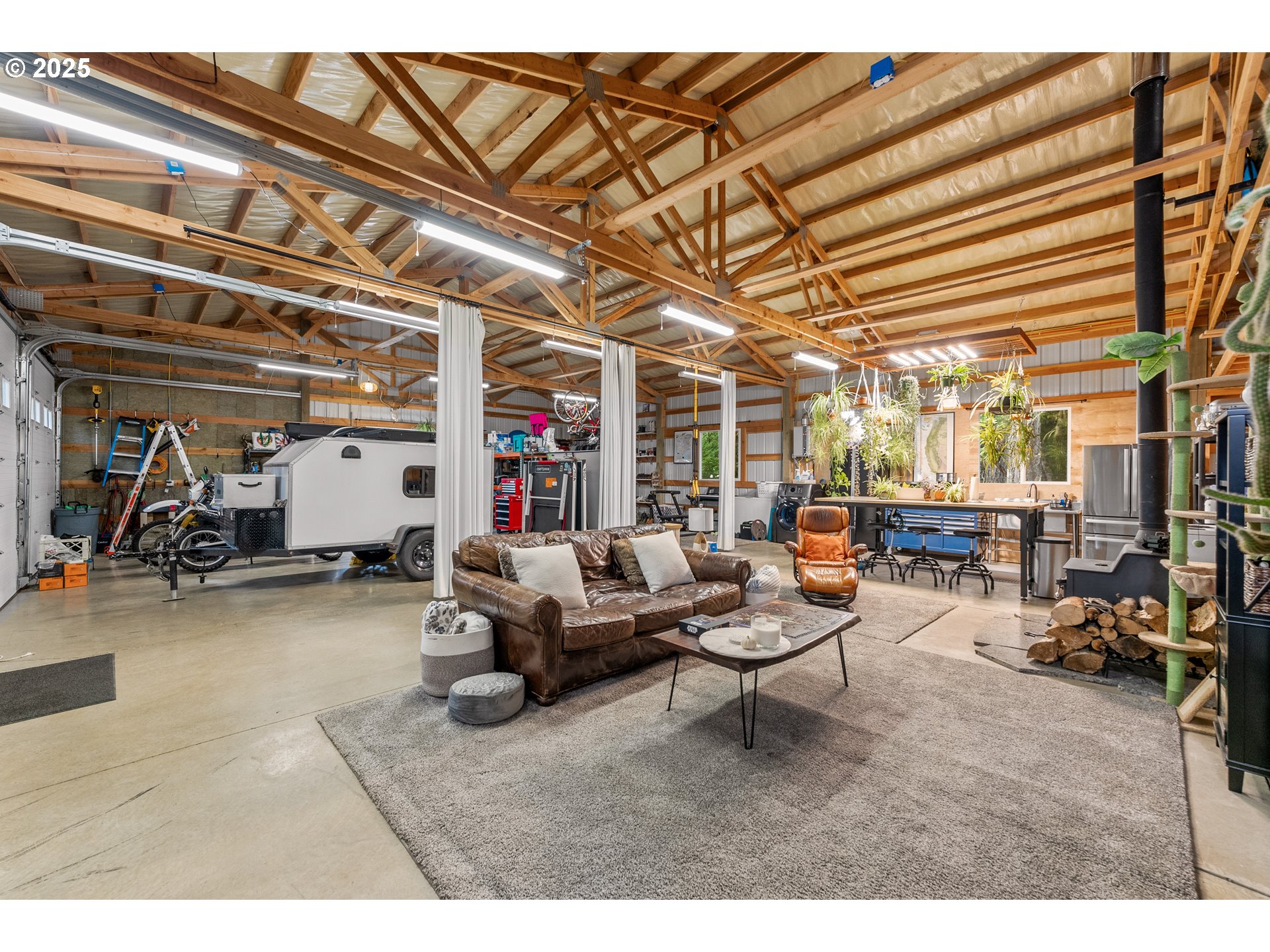 291 Callahan Road Roseburg, OR 97471 - Photo 18 of 45 Gallery Image 18