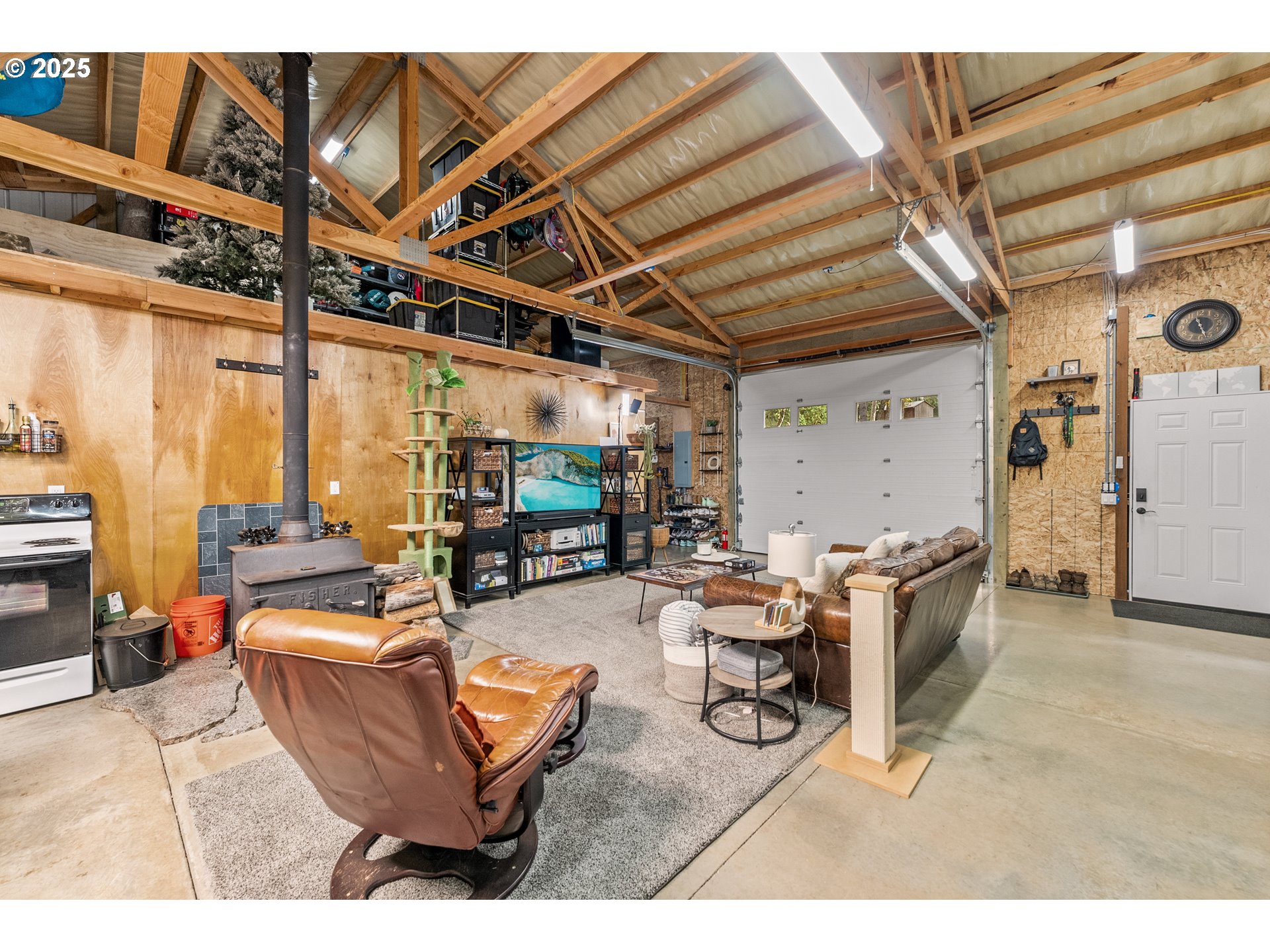 291 Callahan Road Roseburg, OR 97471 - Photo 19 of 45 Gallery Image 19
