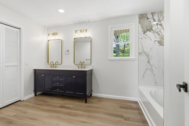 $690,000 | 4035 Kings Lane, Nashville, TN 37218
