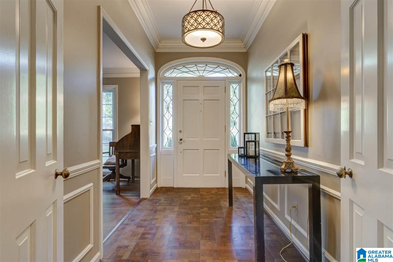 2901 Warrington Road Mountain Brook, AL 35223 - Photo 5 of 48