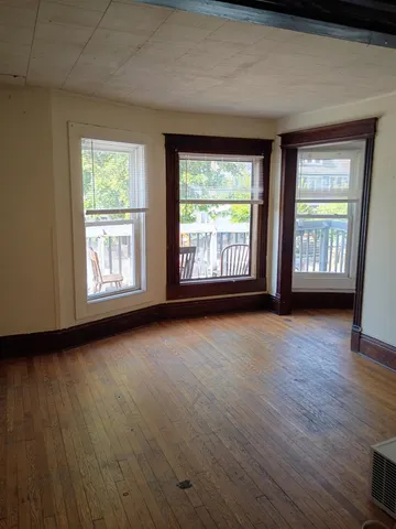 $1,750 | 511 West Mifflin Street, Madison, WI 53703