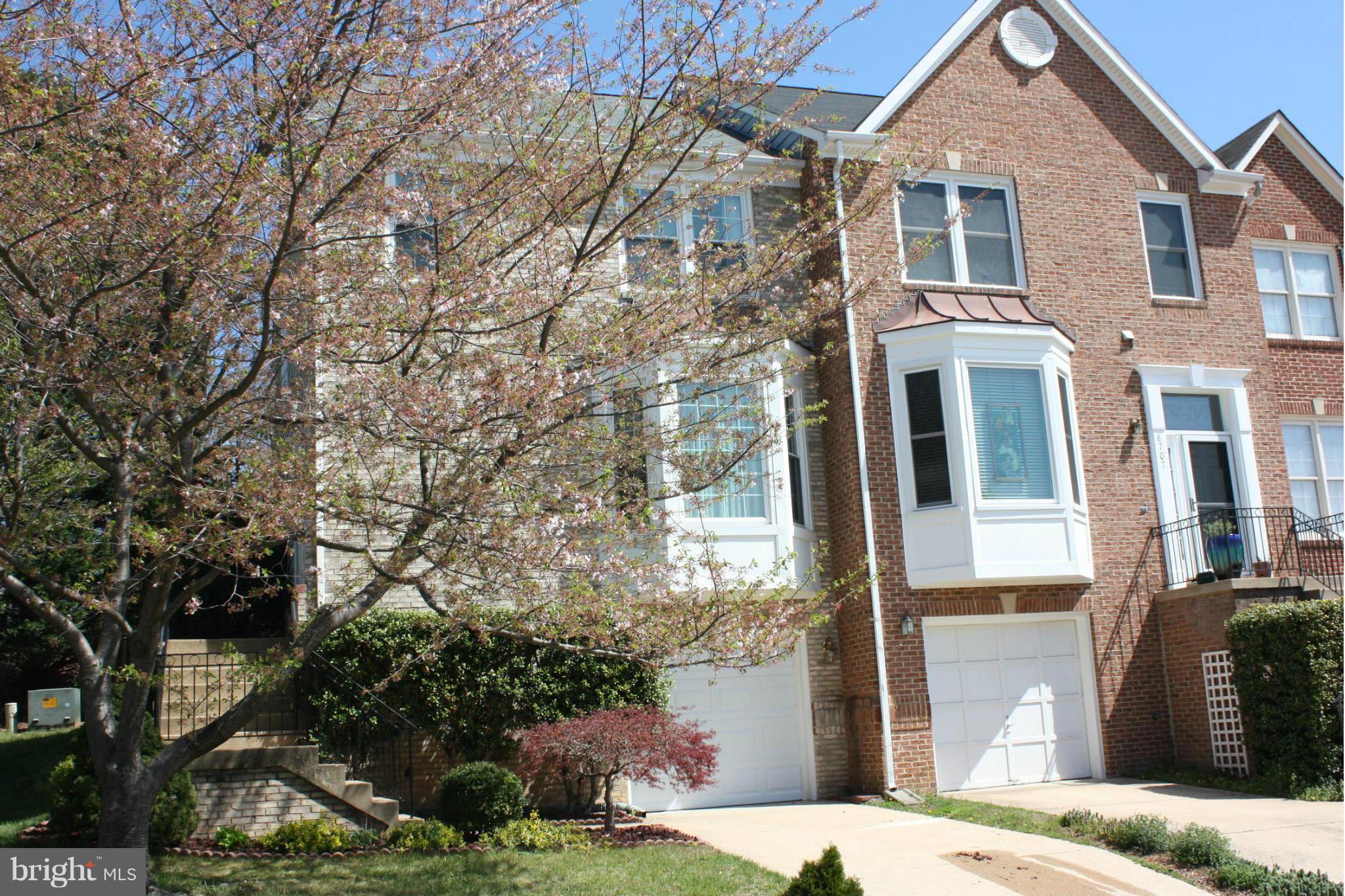 8705 Wadebrook Terrace Springfield, VA 22153 - Photo 1 of 21 Exterior (Front)