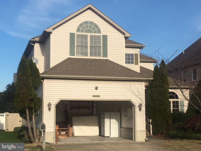 714 South Surf Road Ocean City, MD 21842 - Photo 2 of 38 Huge Caine Woods home w 2 car garage !