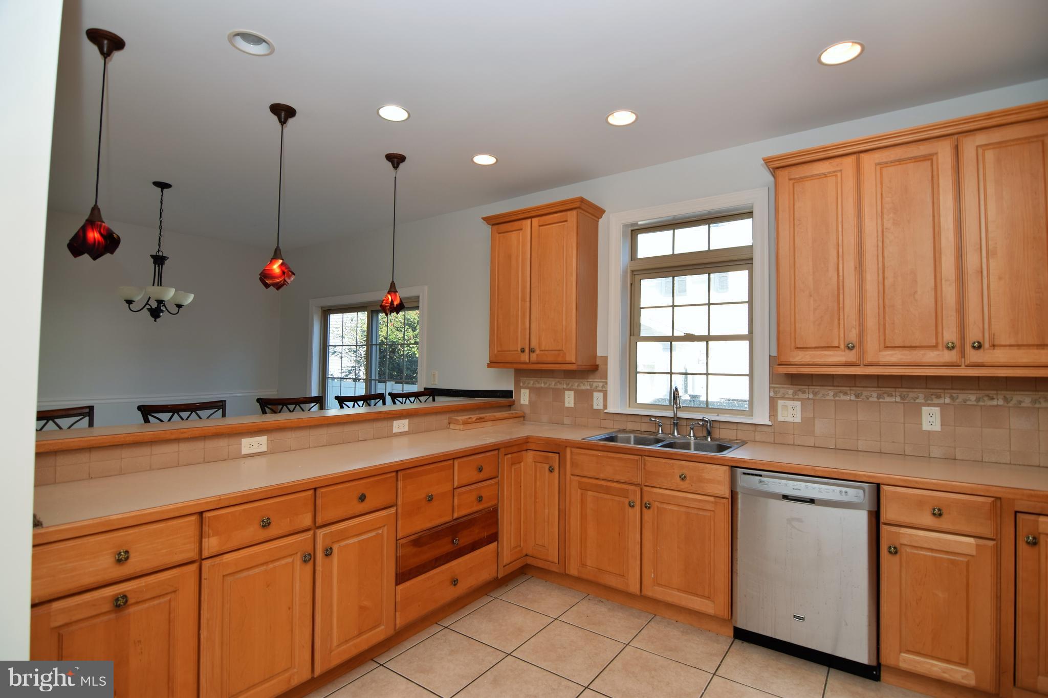 714 South Surf Road Ocean City, MD 21842 - Photo 15 of 38 Nice open kitchen!