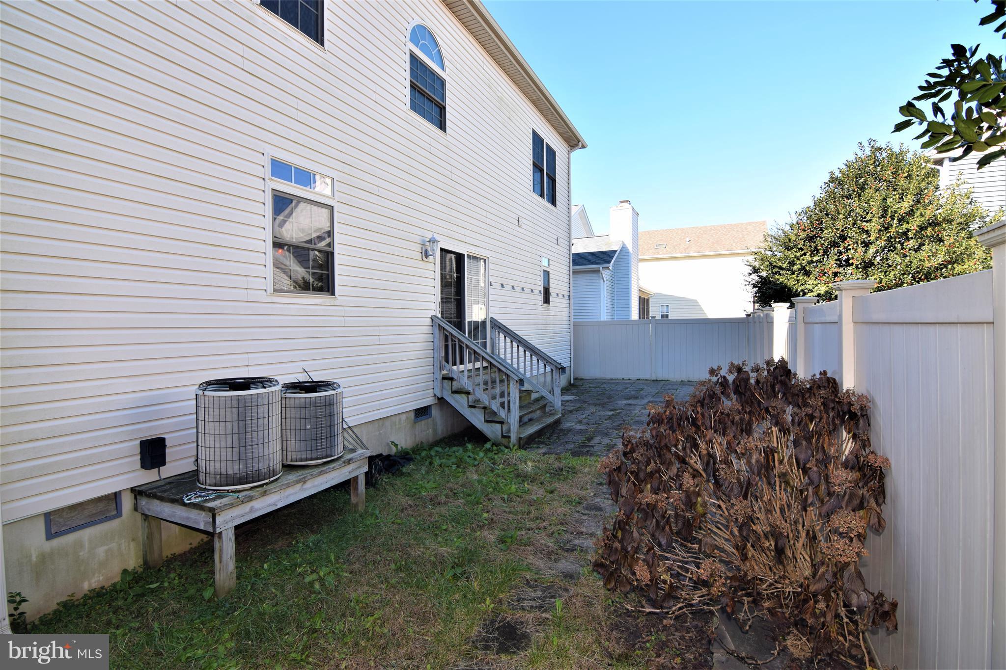 714 South Surf Road Ocean City, MD 21842 - Photo 6 of 38 Spacious fenced in patio great for cookouts!