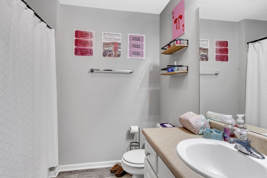 204 North Mathis Street Greenwood, SC 29646 - Photo 22 of 26 Gallery Image 22