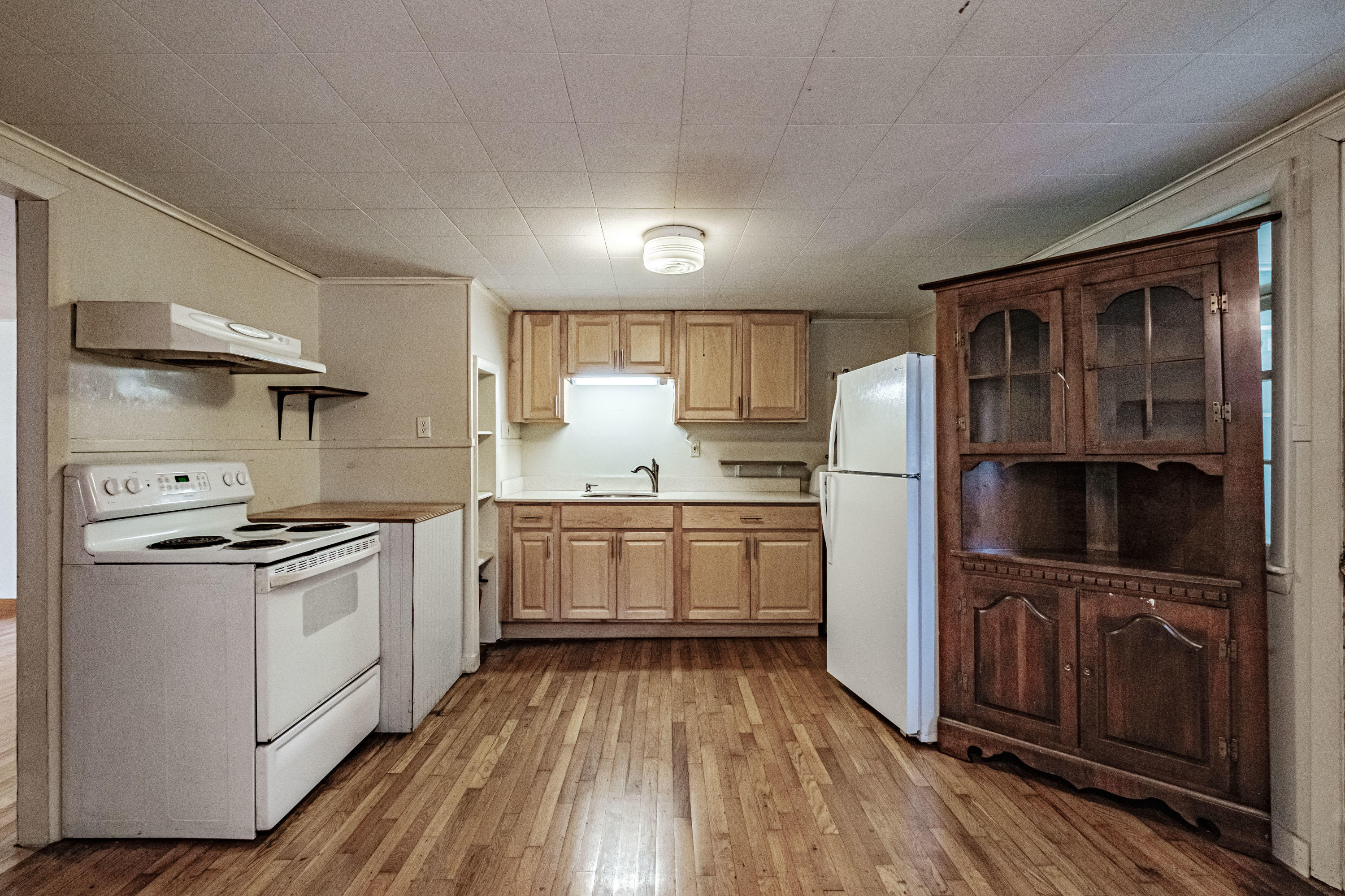 316 Ray Street Portland, ME 04103 - Photo 6 of 41 20210622gp-60020