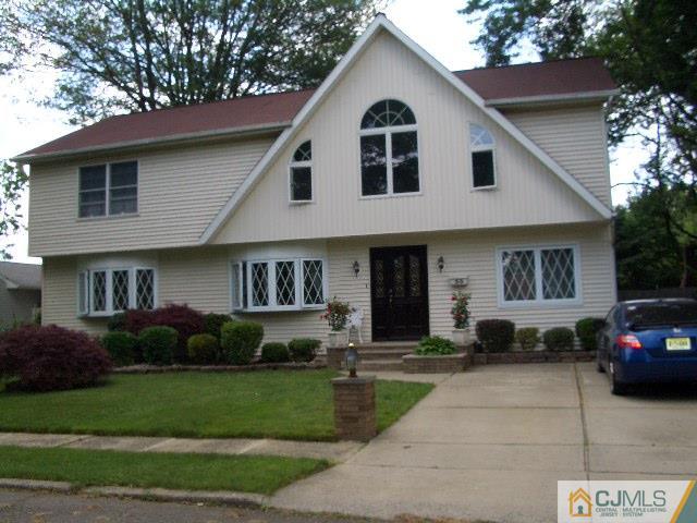 35 Burnham Road East Brunswick, NJ 08816 - Photo 1 of 25 Gallery Image 1