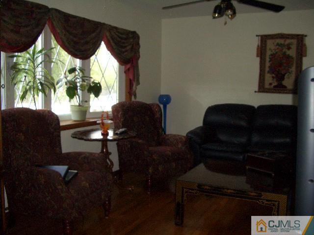35 Burnham Road East Brunswick, NJ 08816 - Photo 7 of 25 Gallery Image 7