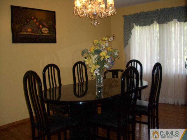35 Burnham Road East Brunswick, NJ 08816 - Photo 9 of 25 Gallery Image 9
