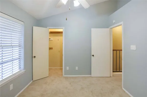 $1,600 | 1411 Gracy Farms Lane, Unit 76, Austin, TX 78758