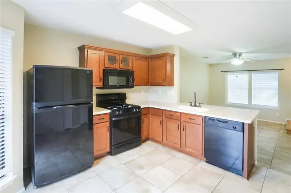 $1,600 | 1411 Gracy Farms Lane, Unit 76, Austin, TX 78758