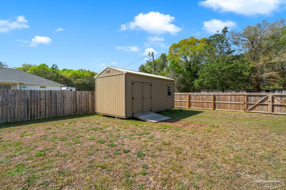 4439 Conifers Street Milton, FL 32583 - Photo 30 of 32