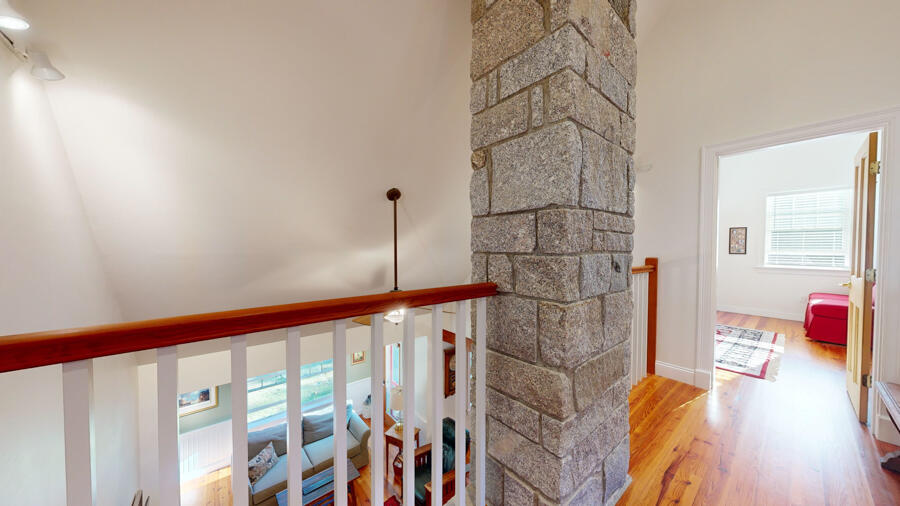 29 Boulder Hill Road Tenants Harbor, ME 04860 - Photo 52 of 90 2nd Floor Hallway