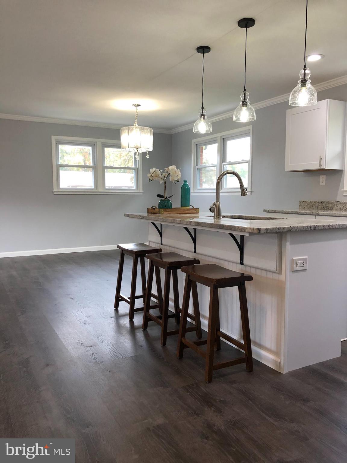 5205 Inverchapel Road Springfield, VA 22151 - Photo 6 of 43