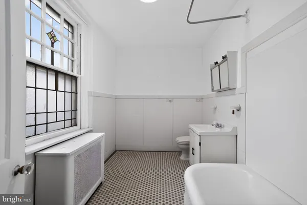 $459,000 | 4621 Pine Street, Unit G210, Philadelphia, PA 19143