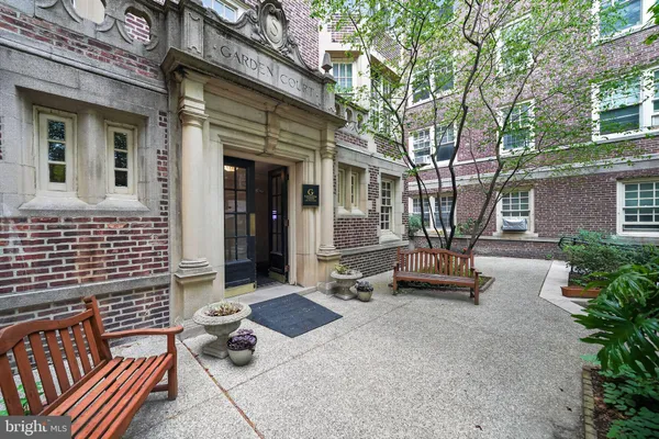 $459,000 | 4621 Pine Street, Unit G210, Philadelphia, PA 19143