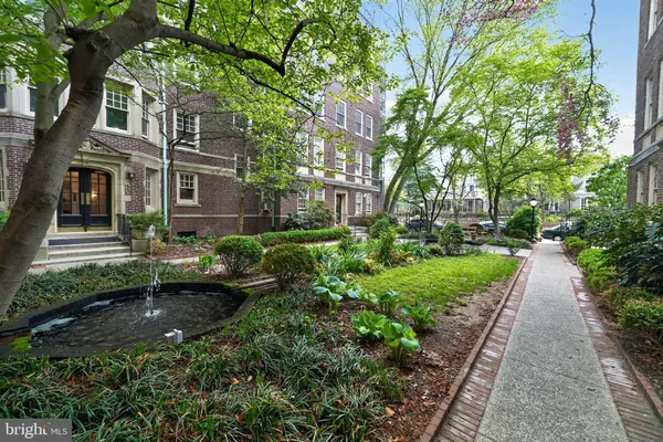 $459,000 | 4621 Pine Street, Unit G210, Philadelphia, PA 19143