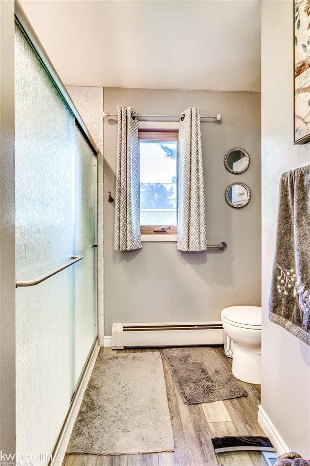4980 Lakeshore Road Lexington, MI 48450 - Photo 11 of 16 31395208-10.JPG